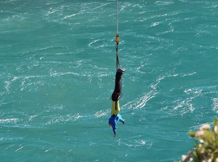 Bungee Jumping in Rishikesh by Jumpin Heights